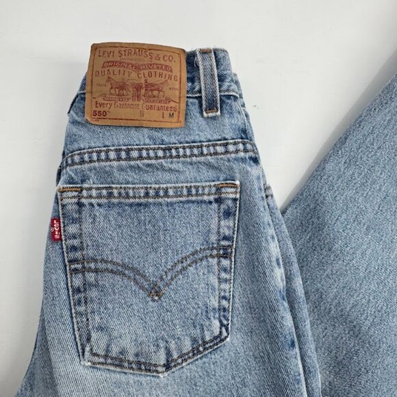 Vintage Levi's 550 Relaxed Fit Tapered Leg Jeans - Size 2 Petite - Picture 11 of 15